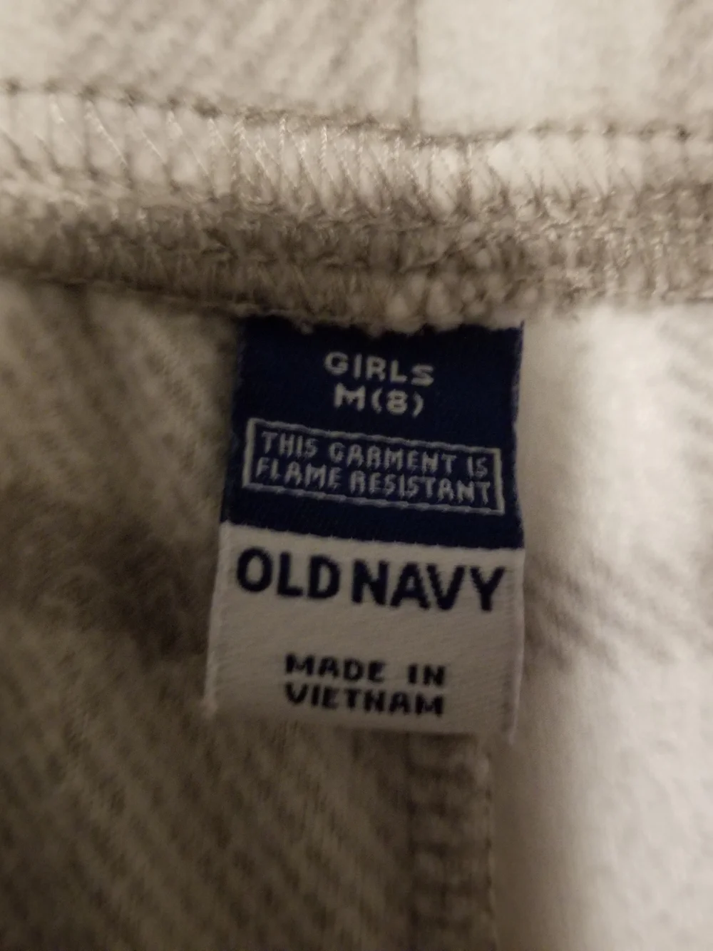 Old Navy Medium Gray And White Plaid Fleece Pajama Pants With Ribbed Cuffs